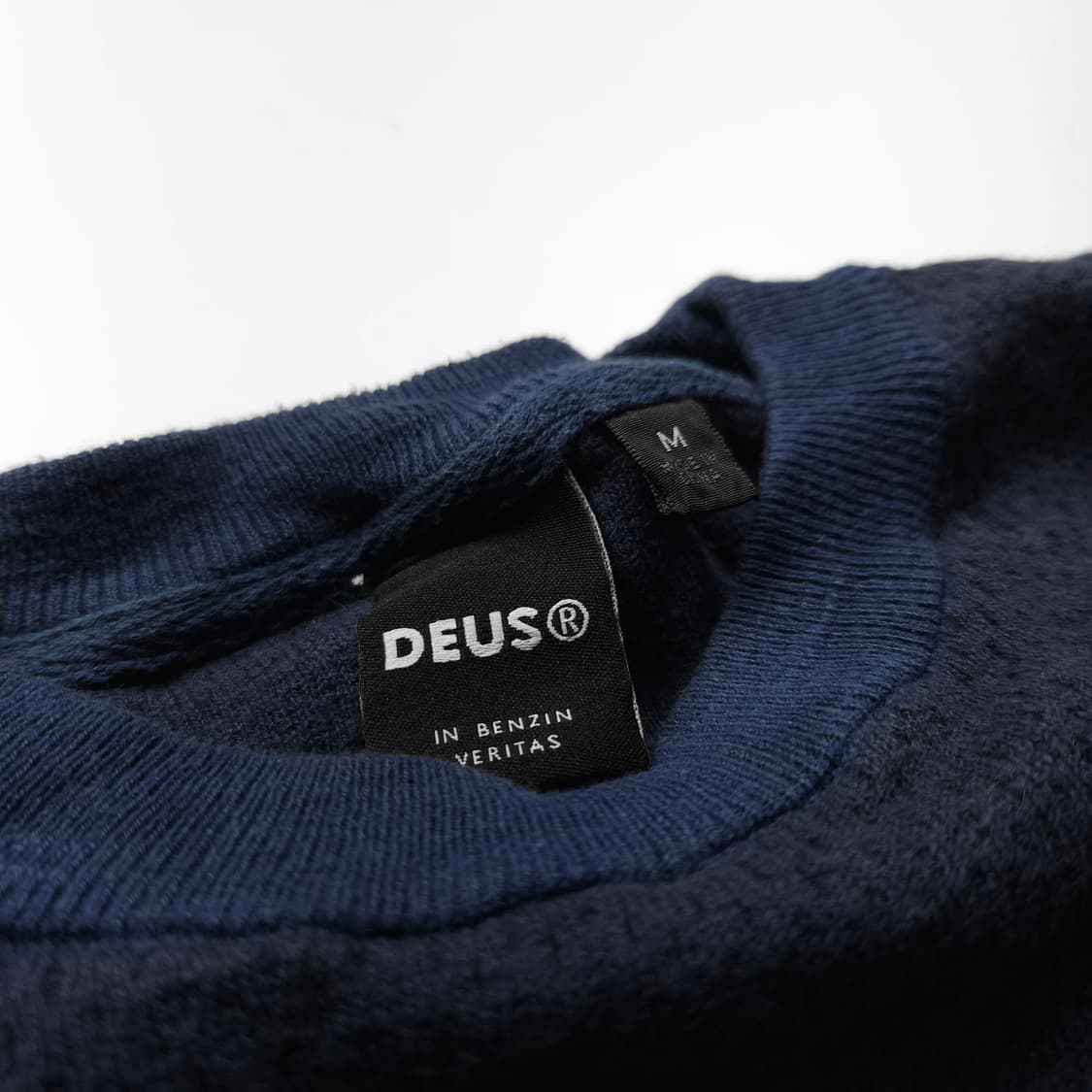 데우스 엑스 마키나 모토 X 빅로고 메쉬 니트 (M) 상품이미지7