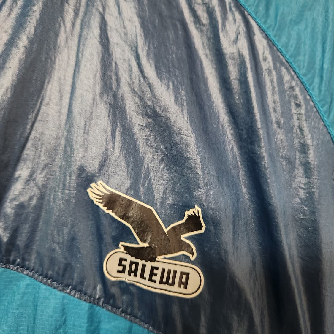 H486 [XL] 살레와 사레와 경량 바람막이 상품이미지2