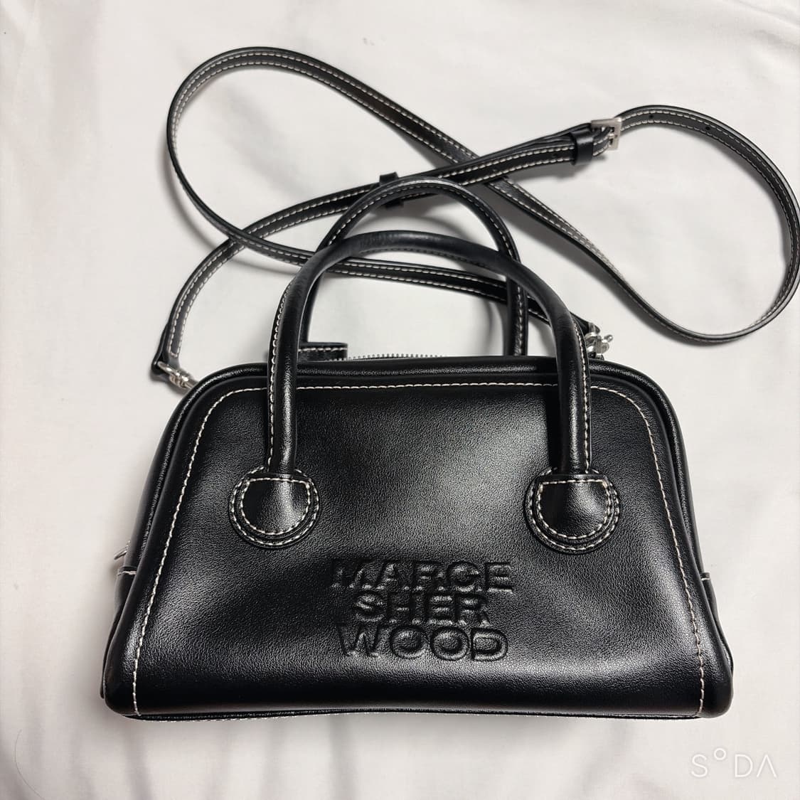 MARGE SHERWOOD 마지셔우드 소프트 미니 토트백 블랙 상품이미지1