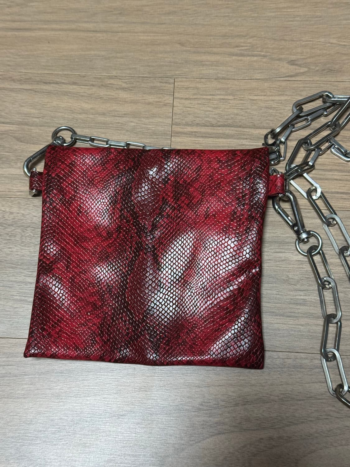 esc스튜디오 뱀피 미니백 상품이미지2