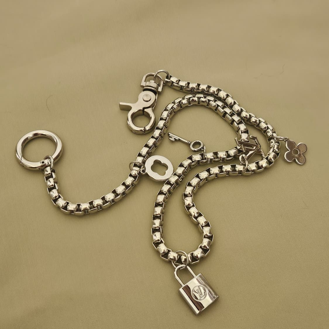 루이비통 빈티지 업사이클링 키링 벨트체인  상품이미지3
