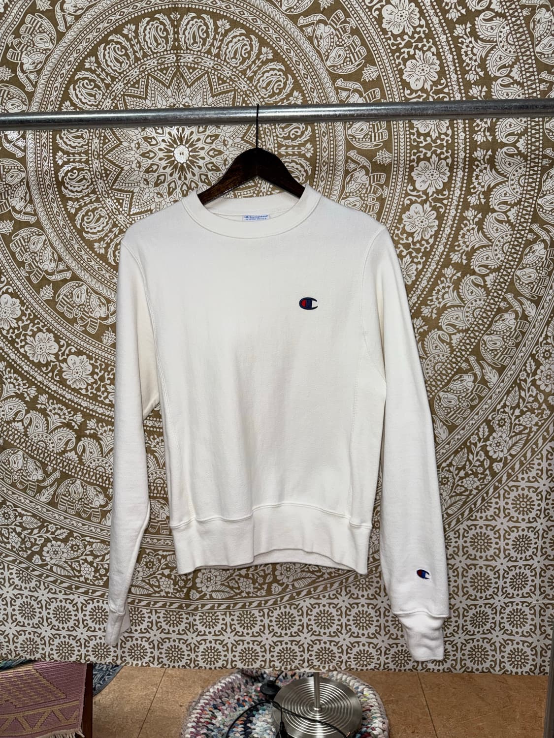 챔피온 리버스위브 자수 화이트 맨투맨  상품이미지3