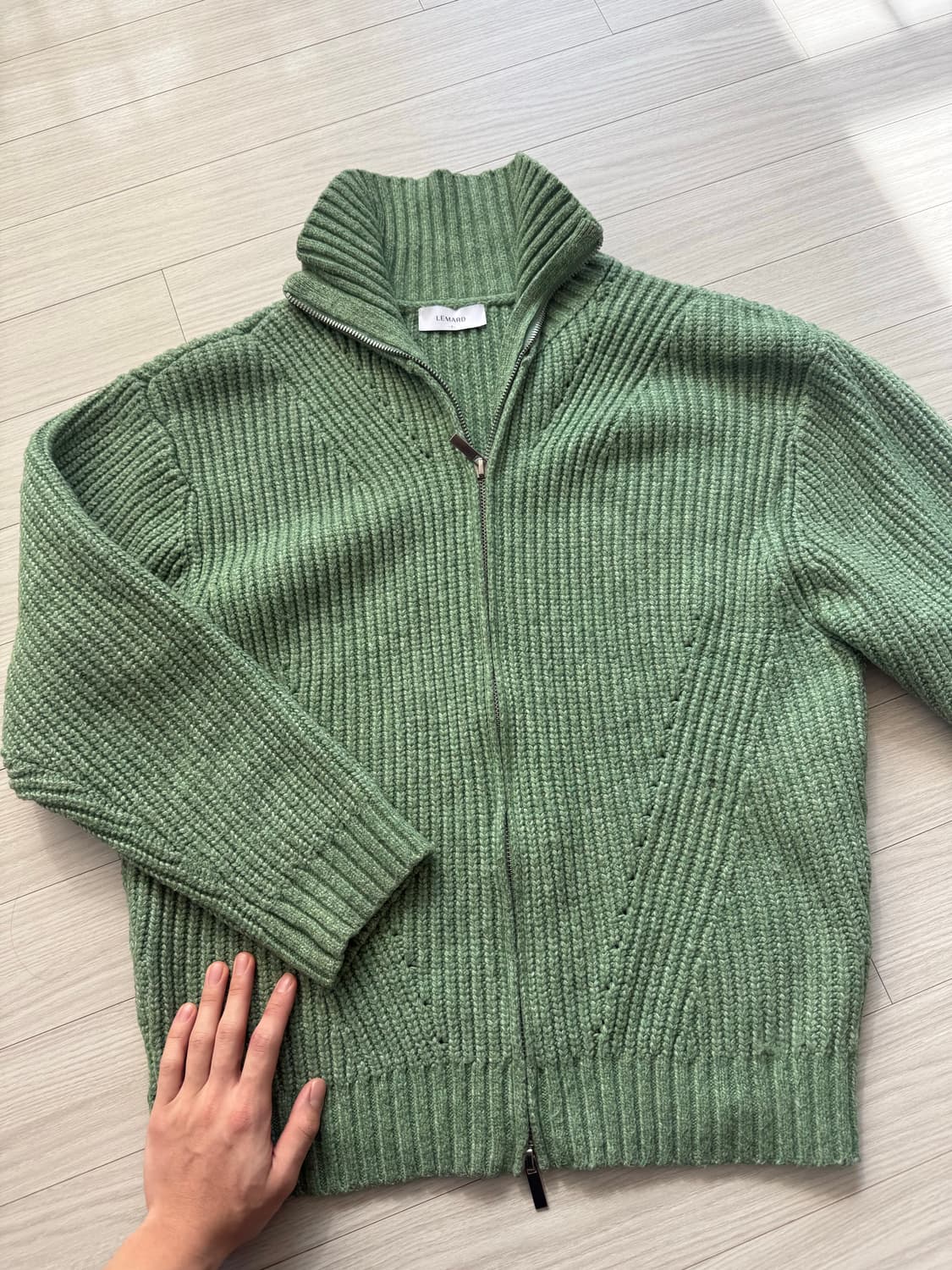 르마드 에어울 하이넥 사선 니트집업 상품이미지1