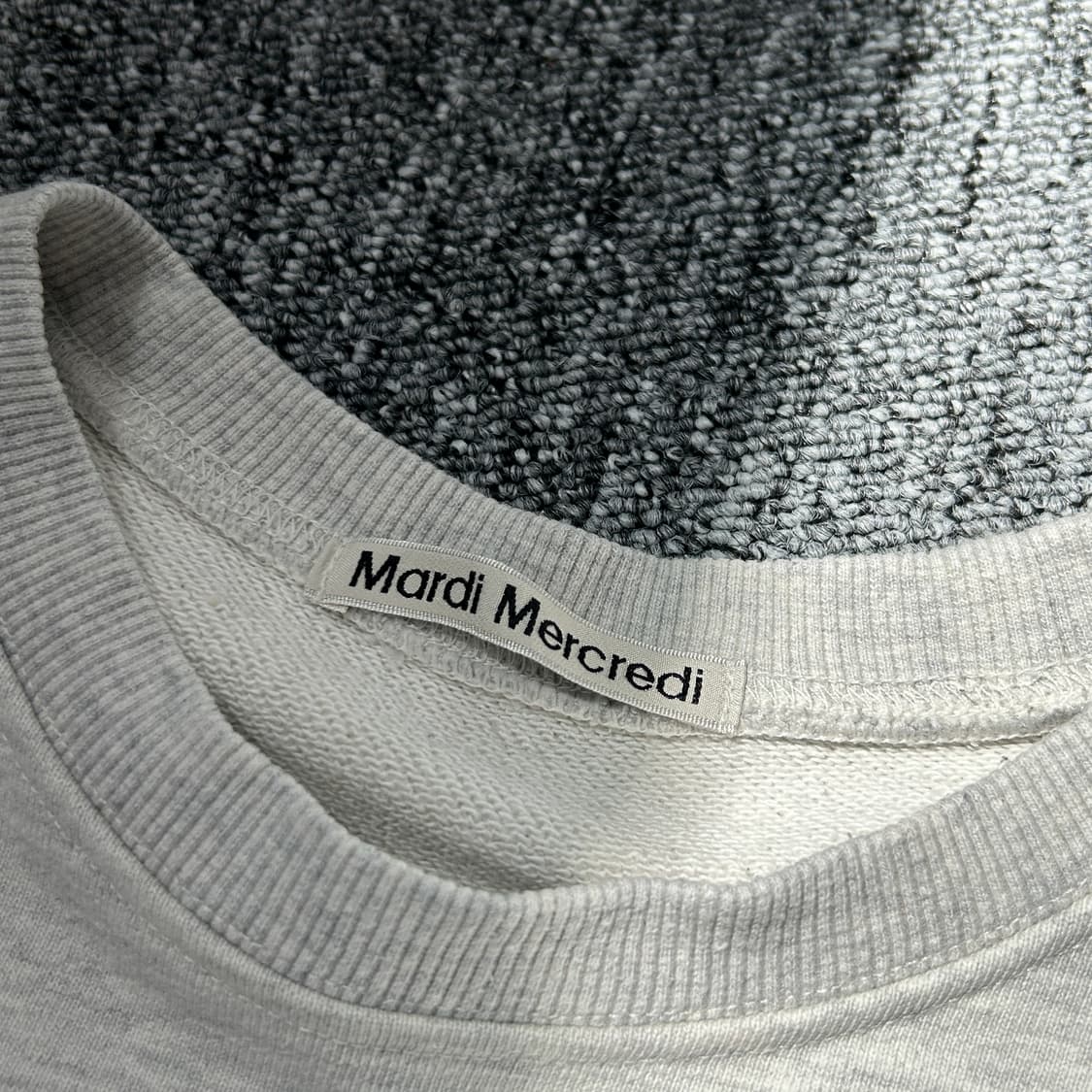 마르디메크르디 플라워 그레이 스웻셔츠 상품이미지7