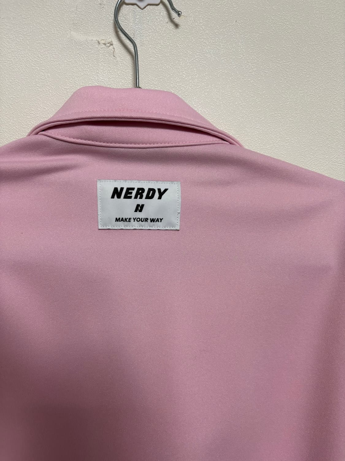 널디 딸기우유 트랙탑 져지 상품이미지5