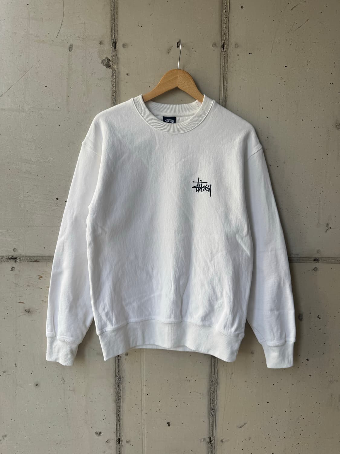 스투시 로고 맨투맨 상품이미지1