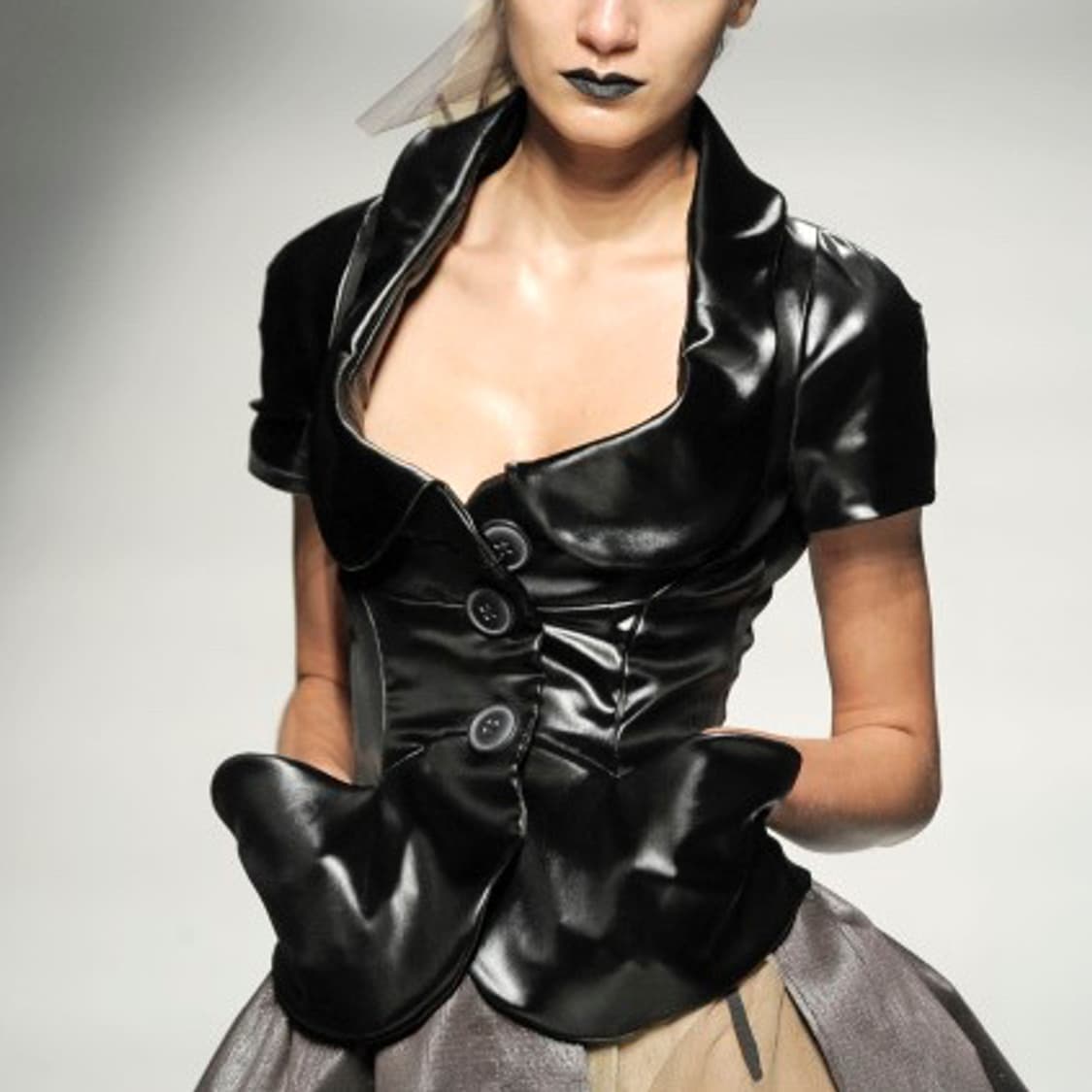 비비안웨스트우드 로우넥 베스트 상품이미지2