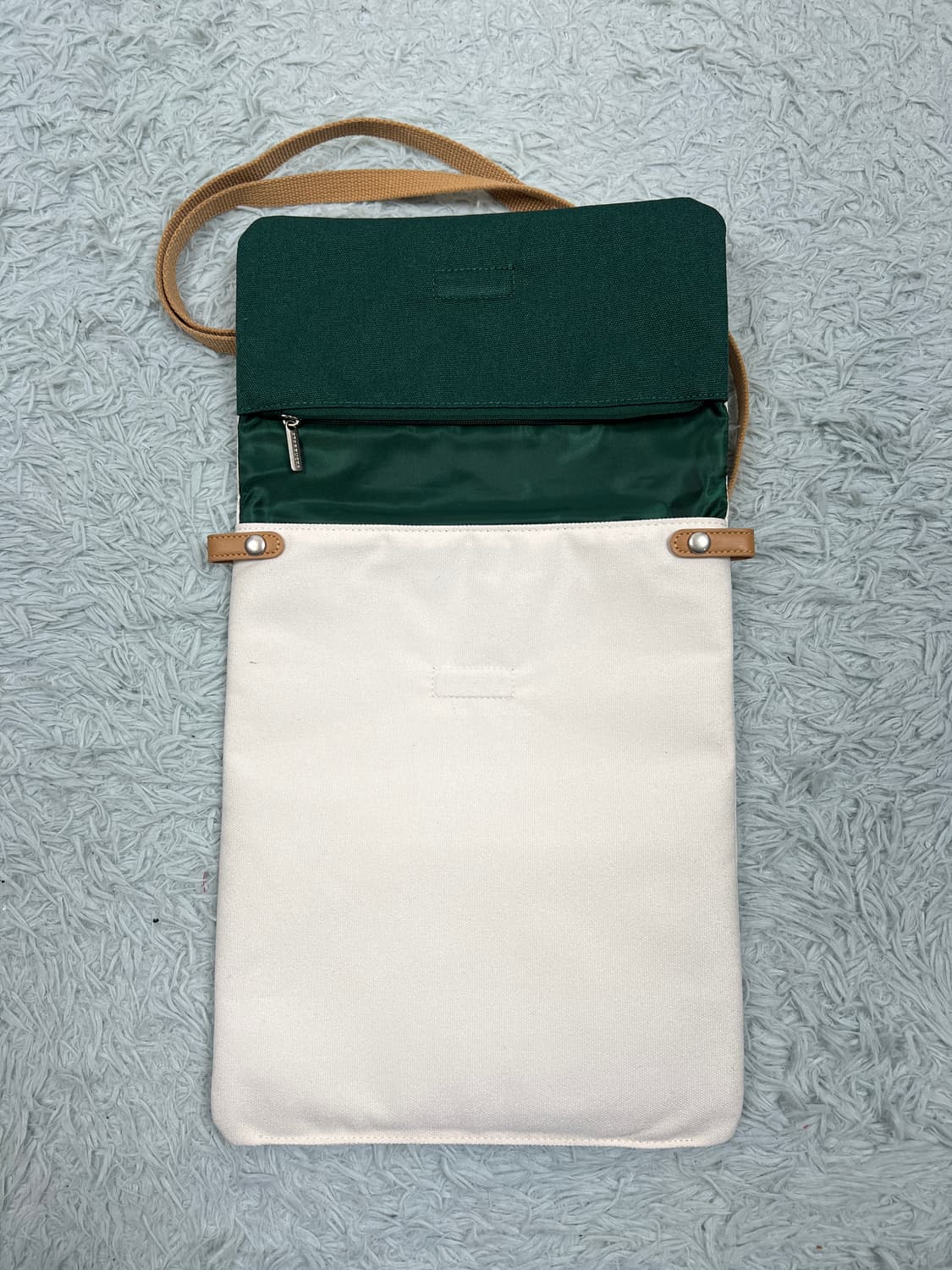 스타벅스 x RAWROW 콜라보 폴더블 크로스백 상품이미지4