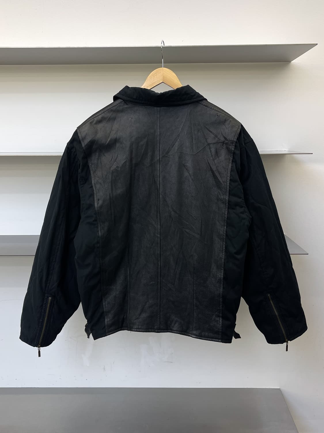 올리버 90s 레더 도킹 퀼티드 자켓 상품이미지3