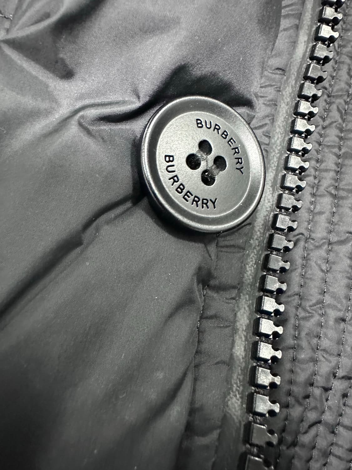 버버리 남자 롱 패딩 S 블랙 상품이미지7