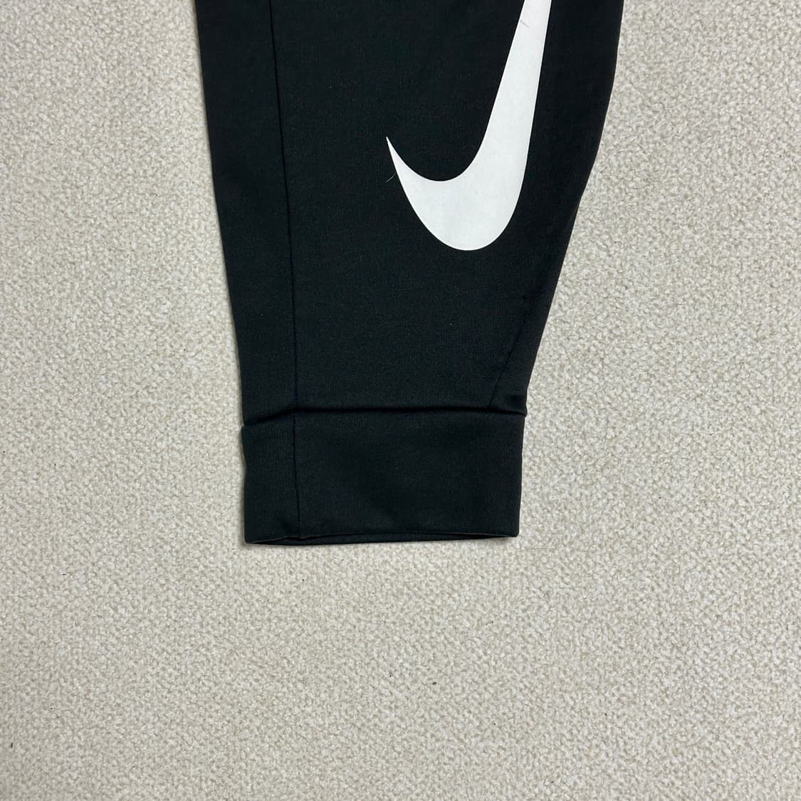 나이키 써마 스우시 트레이닝 팬츠 상품이미지5