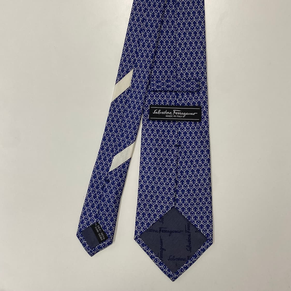 새상품 급 페레가모(Ferragamo) 넥타이 정품명품 상품이미지3
