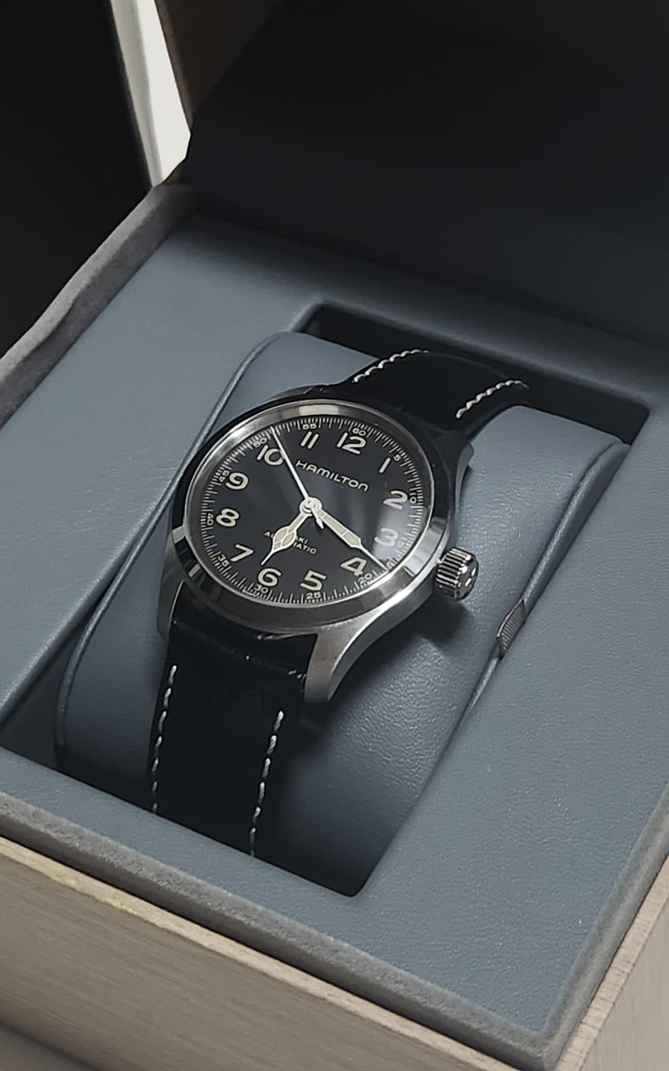 해밀턴 머피 38mm 카키필드 오토매틱 블랙 레더 스트랩 상품이미지1