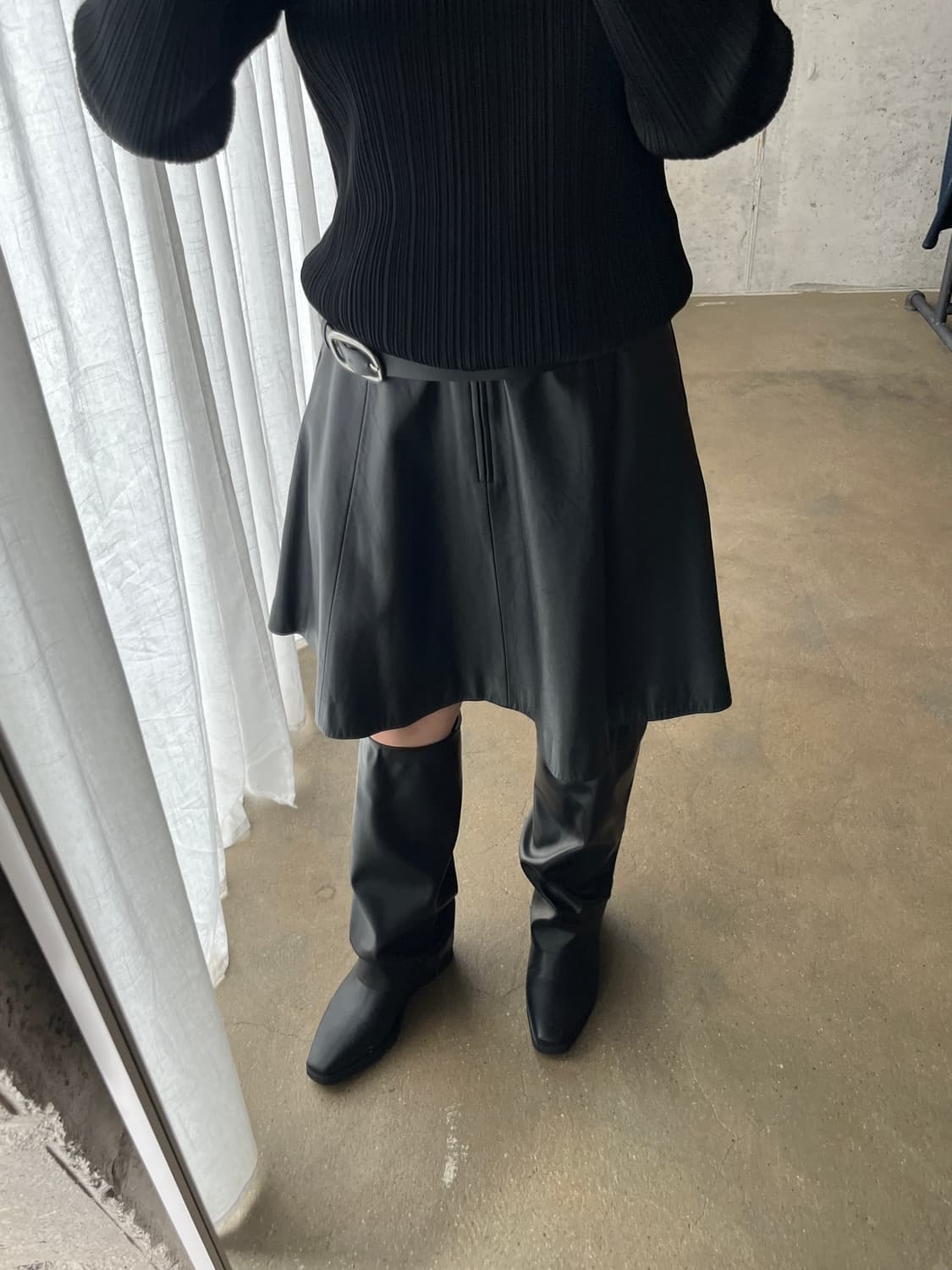 90s Courreges 꾸레쥬 램스킨 양가죽 스커트 블랙 상품이미지4