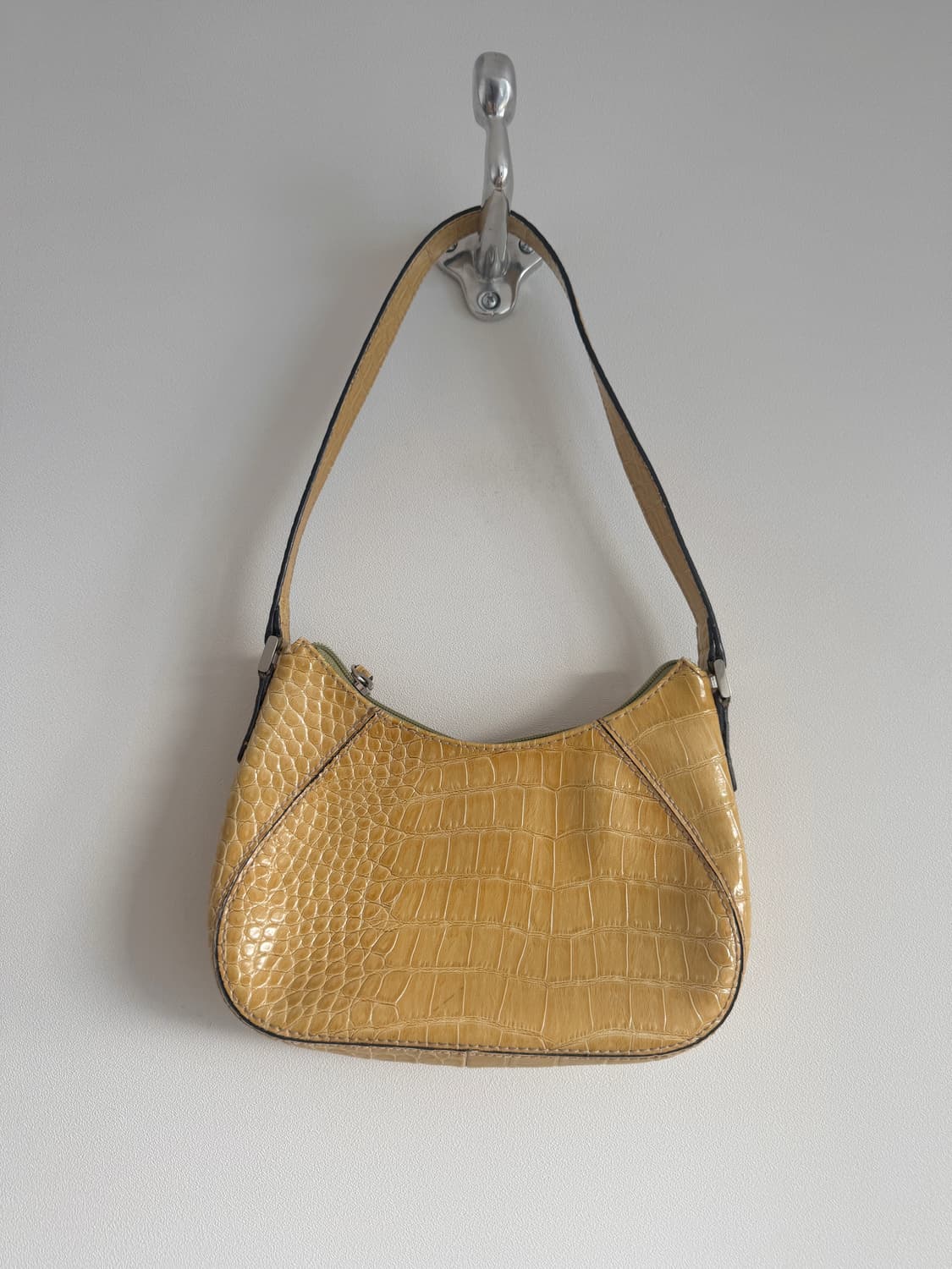 Liz ciaiborne 크로커패턴 숄더백 상품이미지4