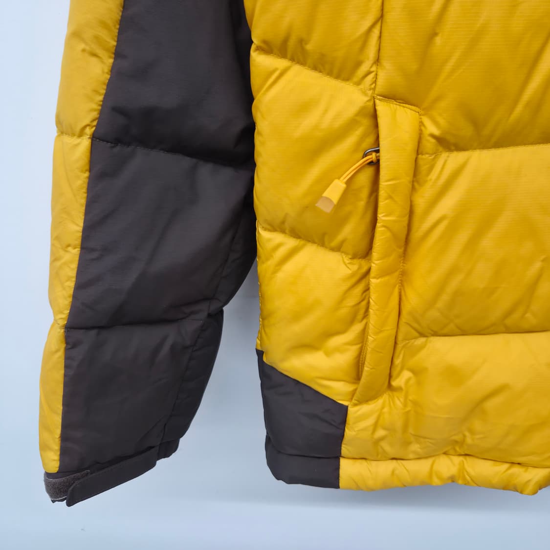 노스페이스 700 옐로우/브라운 패딩 남성 M 상품이미지3