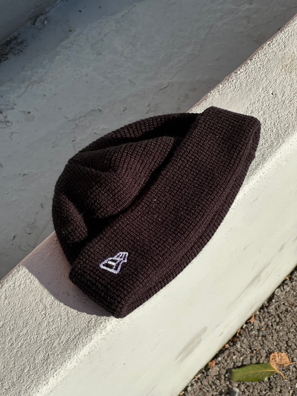 [F] 뉴에라 로고 블랙 비니 모자 상품이미지4