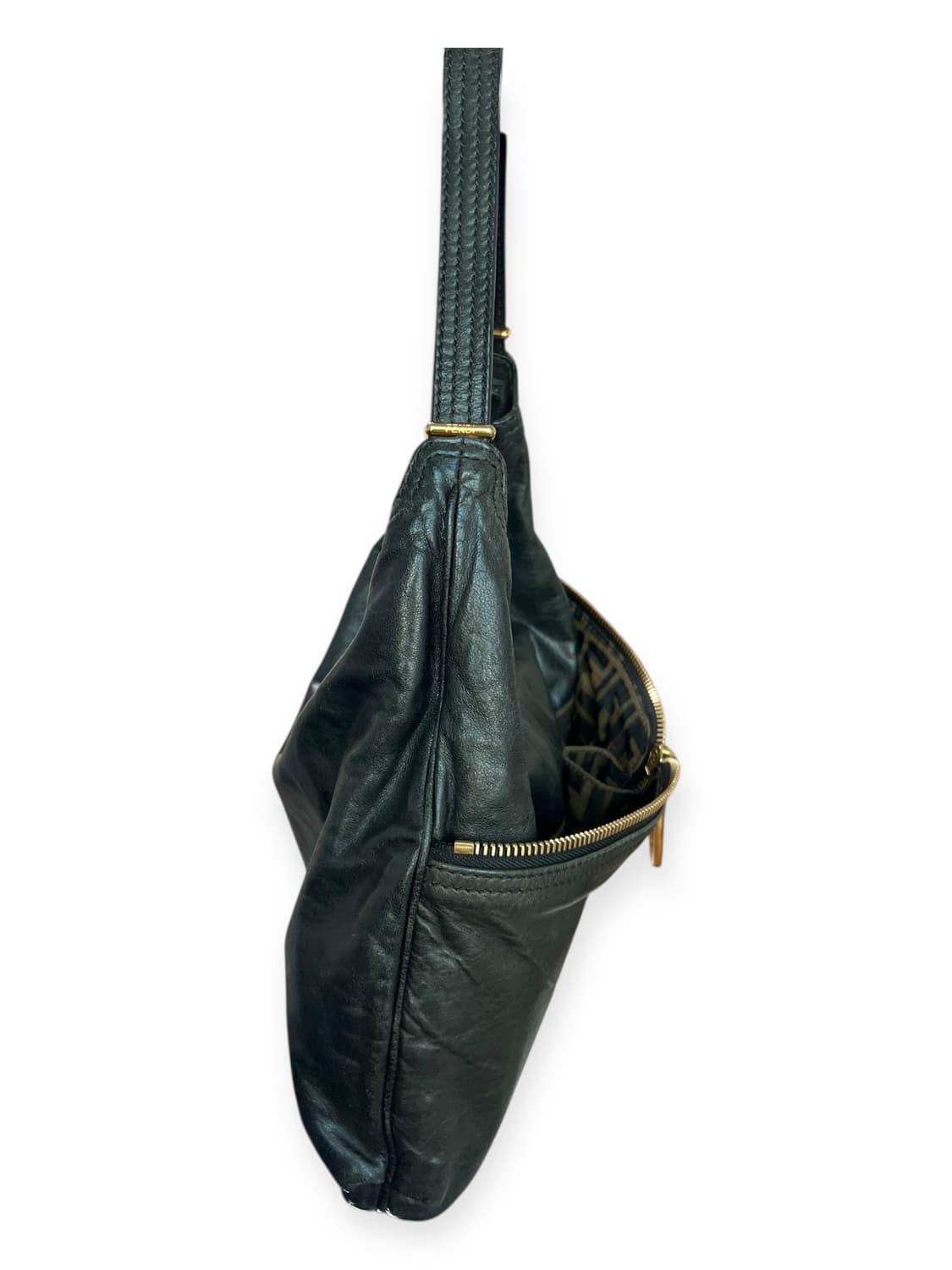 펜디 블랙 레더 호보백 상품이미지7