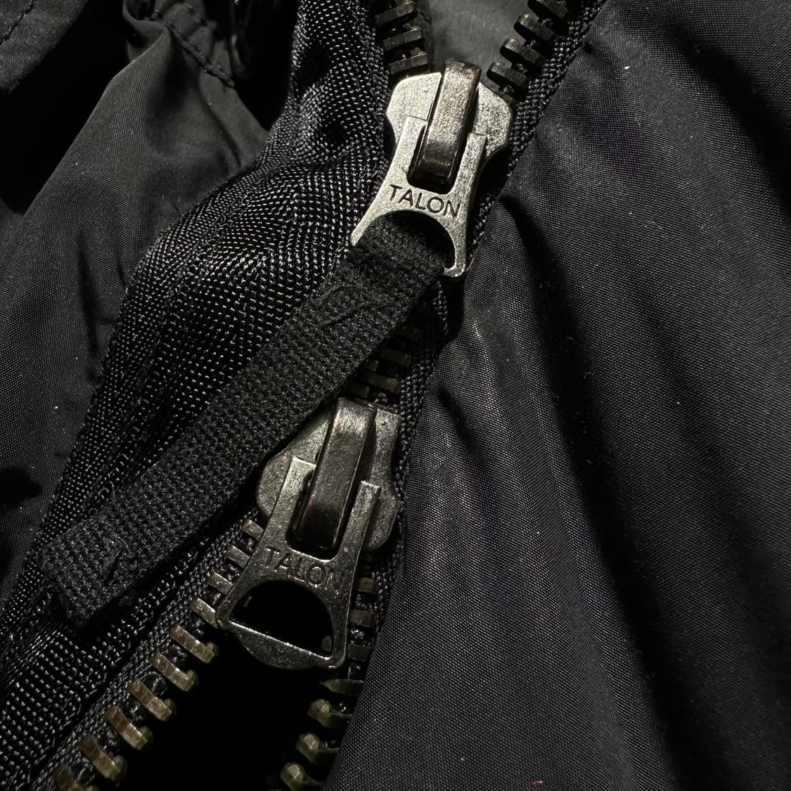 폴로 랄프로렌 캐나다군 IECS 덕다운 패딩 파카 블랙 상품이미지6