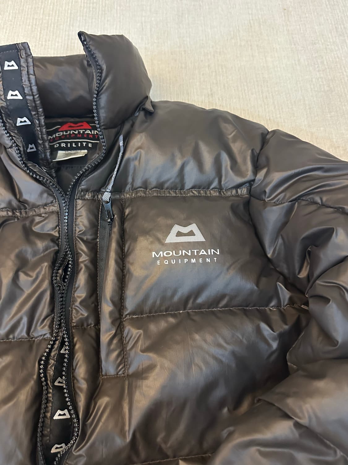 마운틴 이큅먼트 남성 패딩 L 다크브라운 상품이미지4