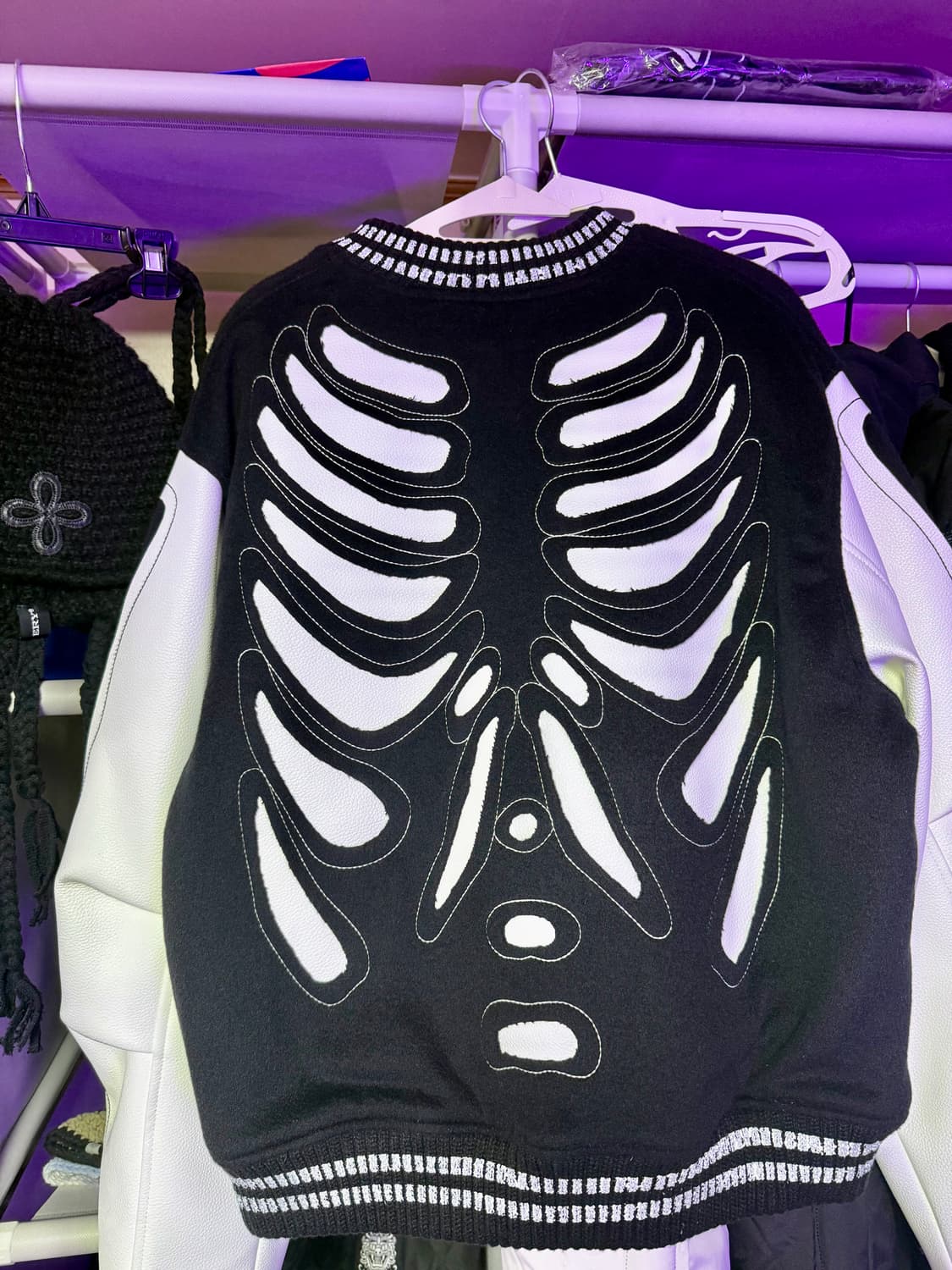 써저리 바시티 상품이미지2