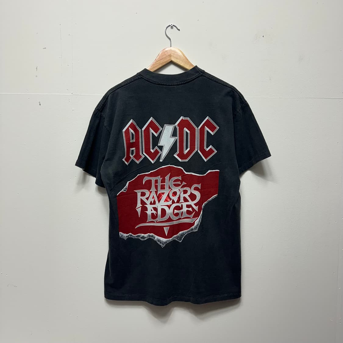 AC/DC Bootleg band tee 상품이미지4