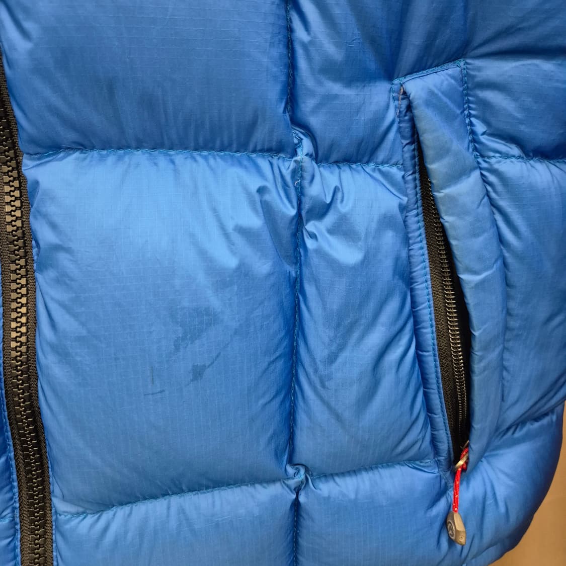노스페이스 눕시 700 파란색 패딩 95 상품이미지4