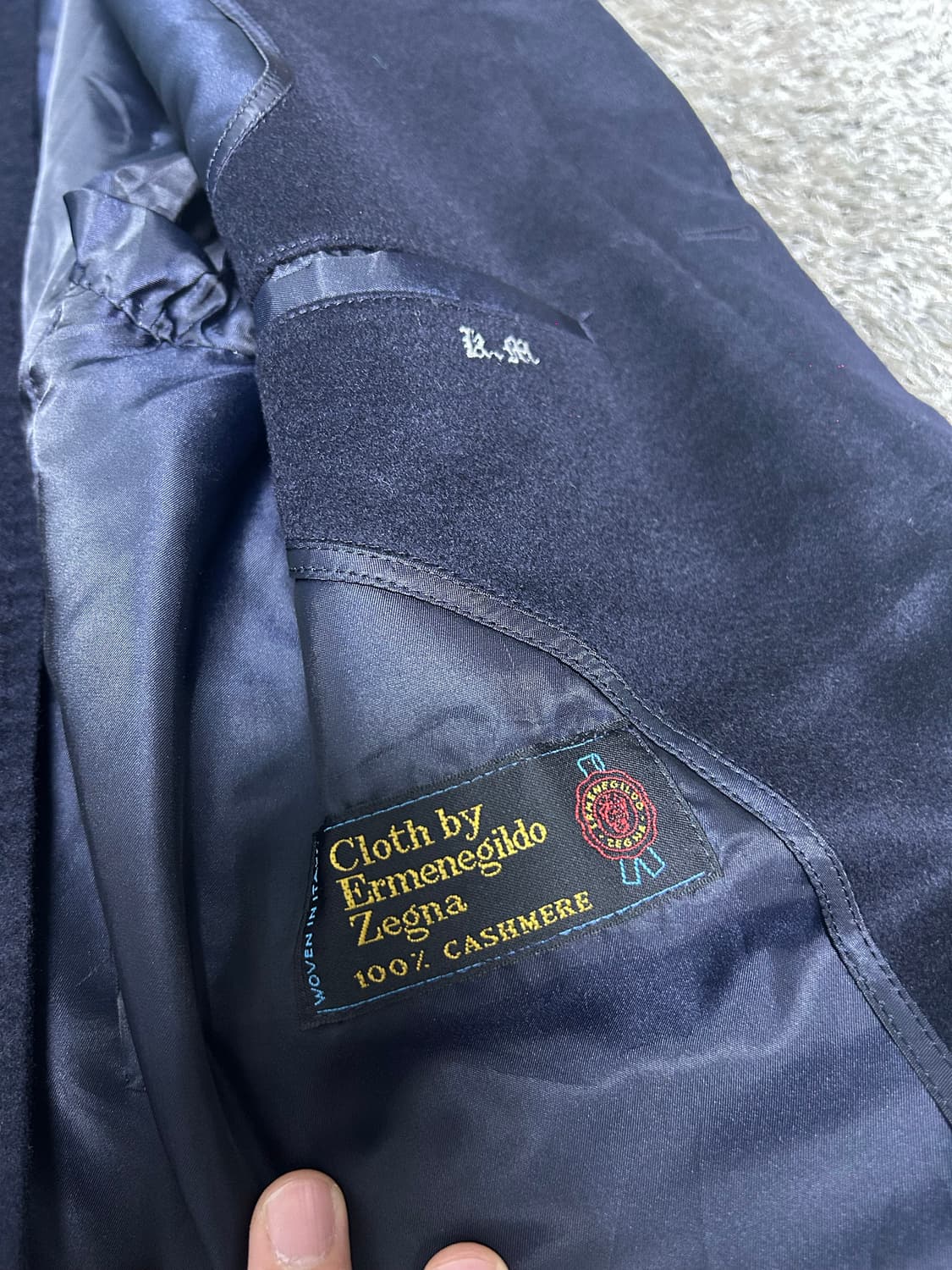 이태리제 에르메네질도 캐시미어 100프로 원단 코트 사이즈 105~110 상품이미지4