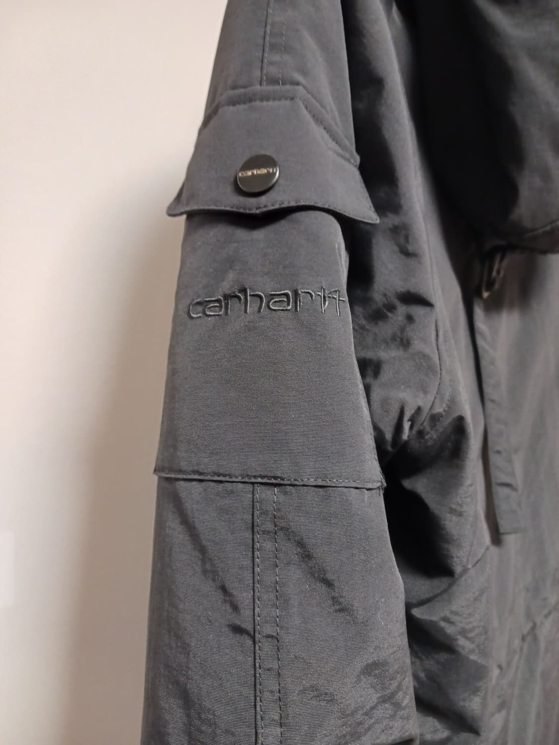칼하트 앵거리지 패딩 상품이미지9