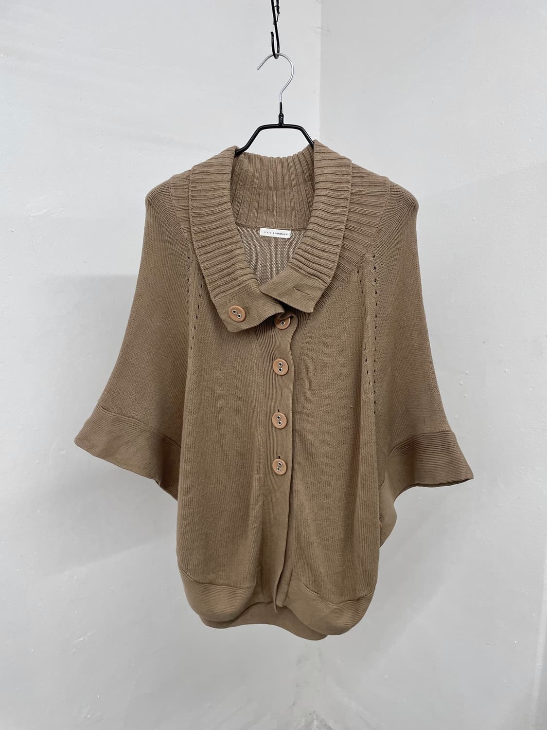 브라운 모리 버튼 케이프 상품이미지4