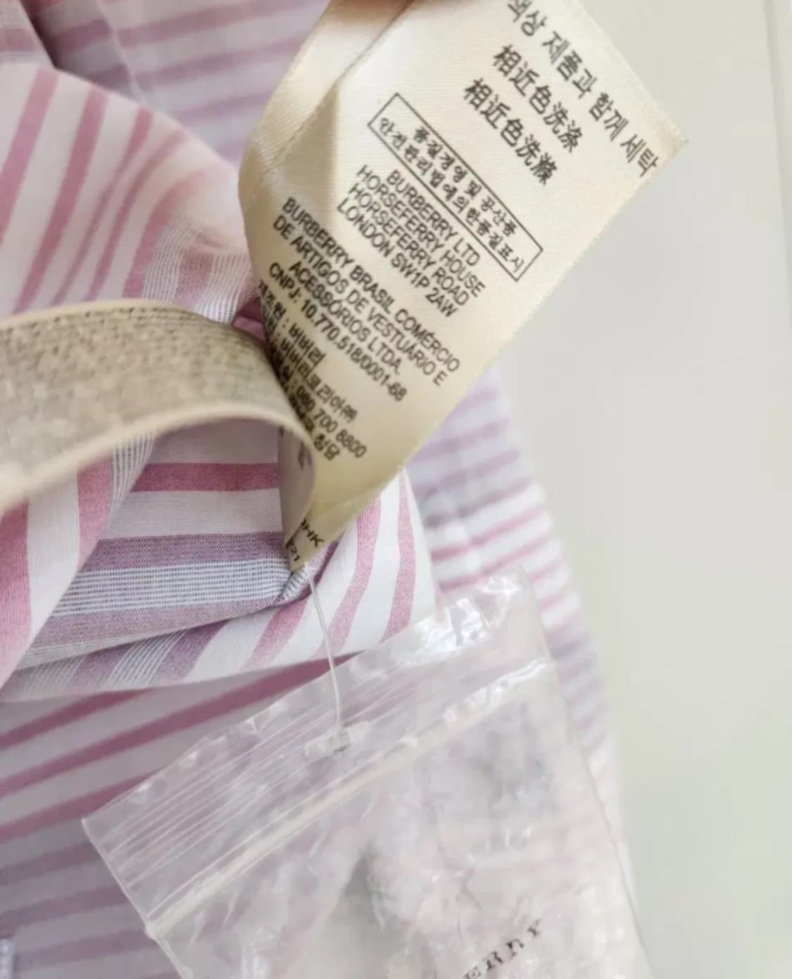 (새상품)버버리 체크 셔츠 슬림핏 95사이즈(M사이즈) 상품이미지4