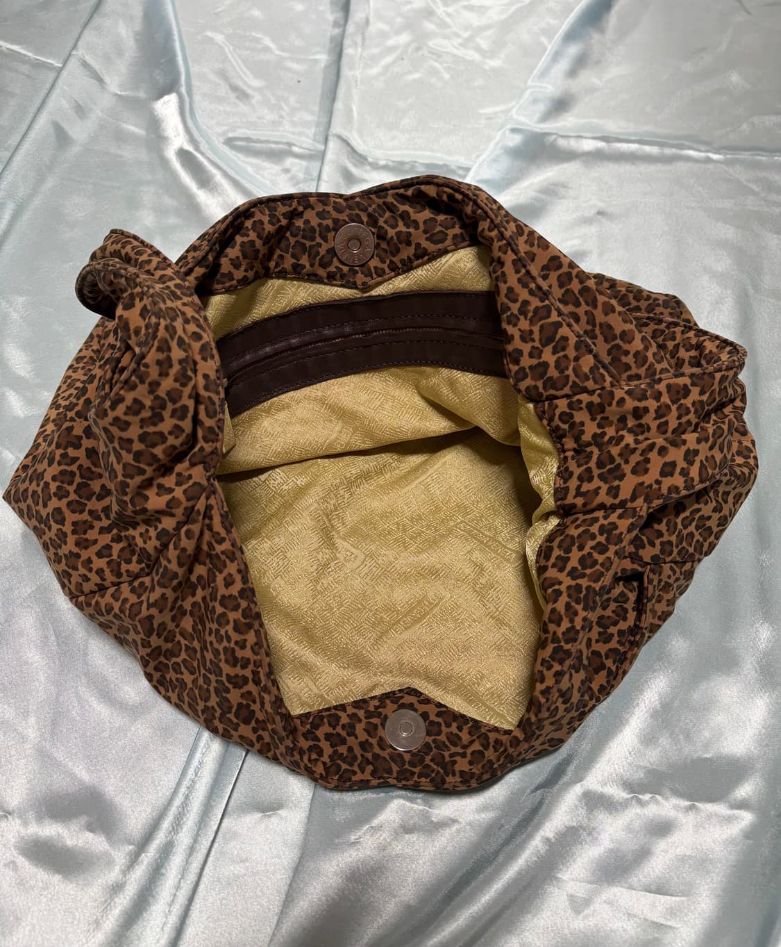 Bottega Veneta 보테가베네타 빈티지 레오파드 호피 나일론백 상품이미지7