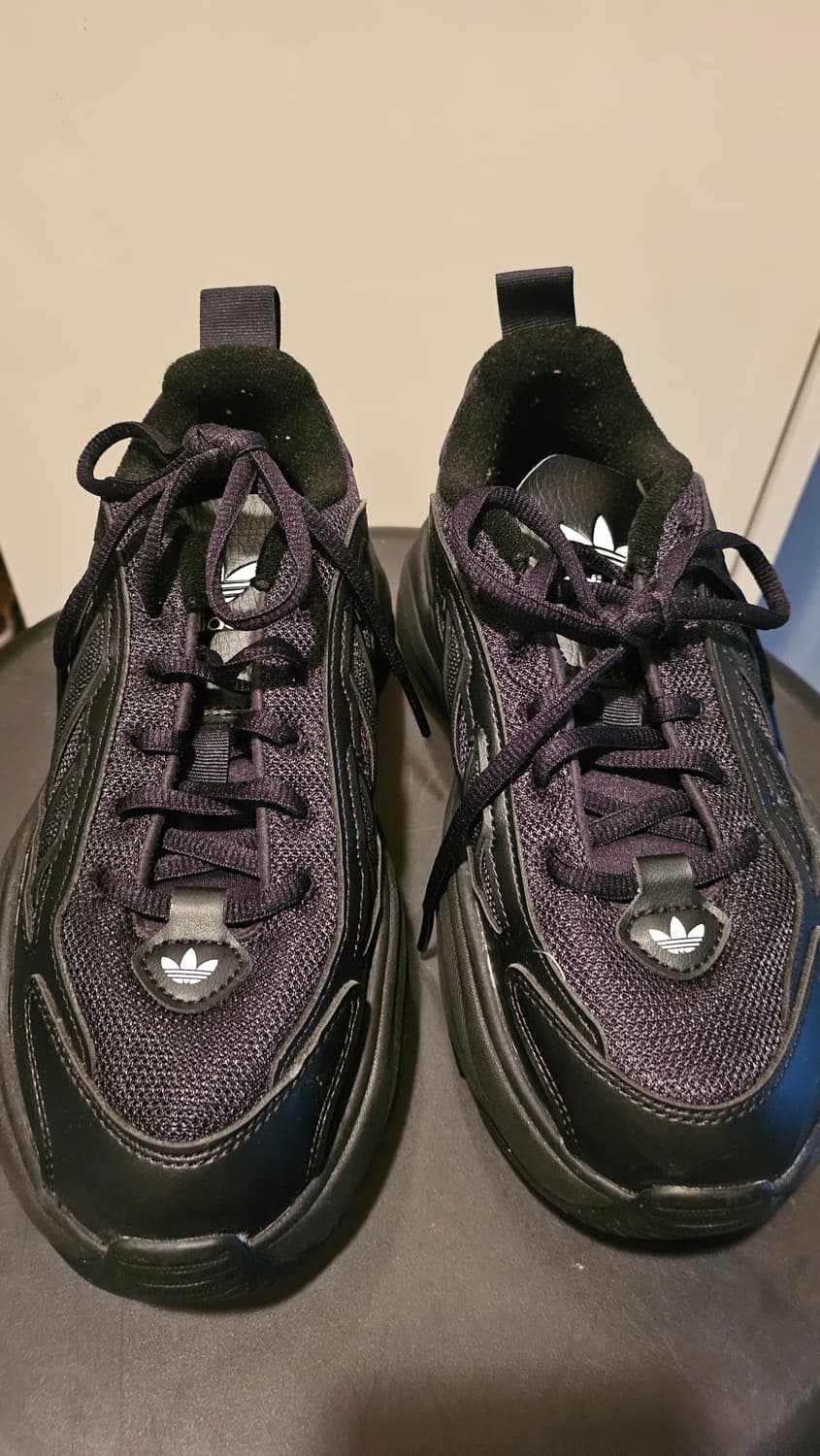 아디다스 오즈가이아 IG6045  225 상품이미지1