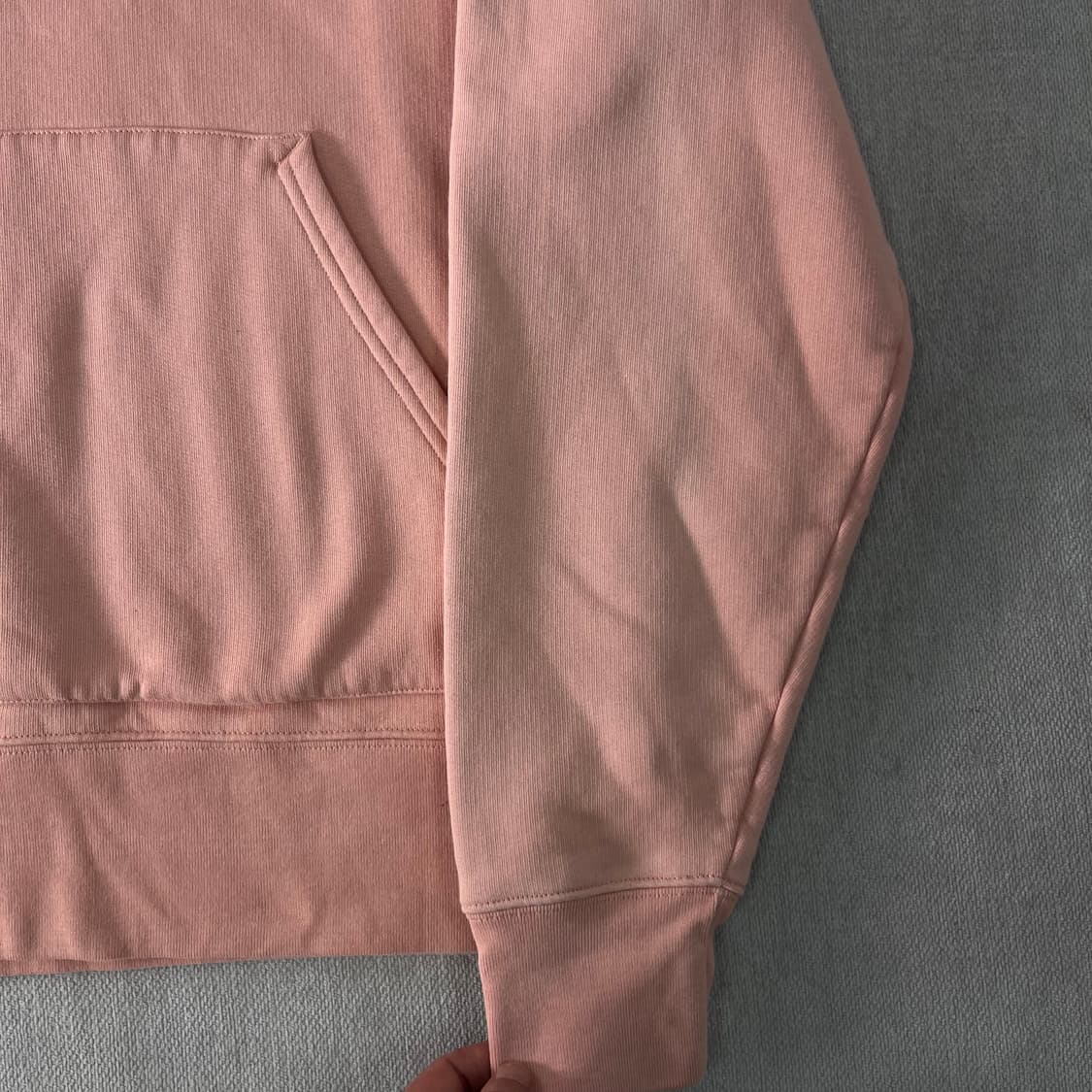 95 아크네스튜디오 페이스로고 딸기우유 후드티  상품이미지5