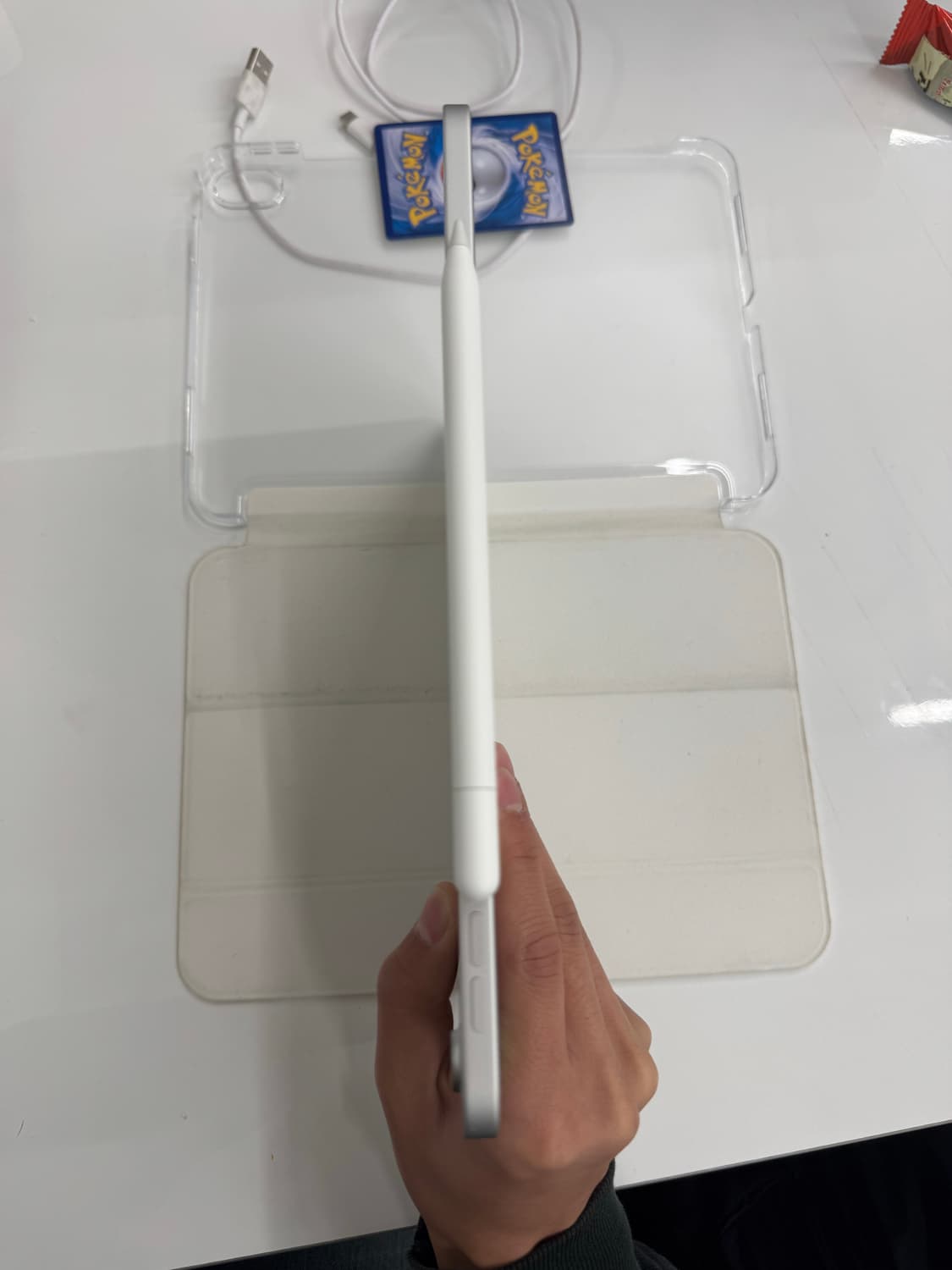 아이패드 A16 128G 애플펜슬 USB-C 포함 상품이미지5