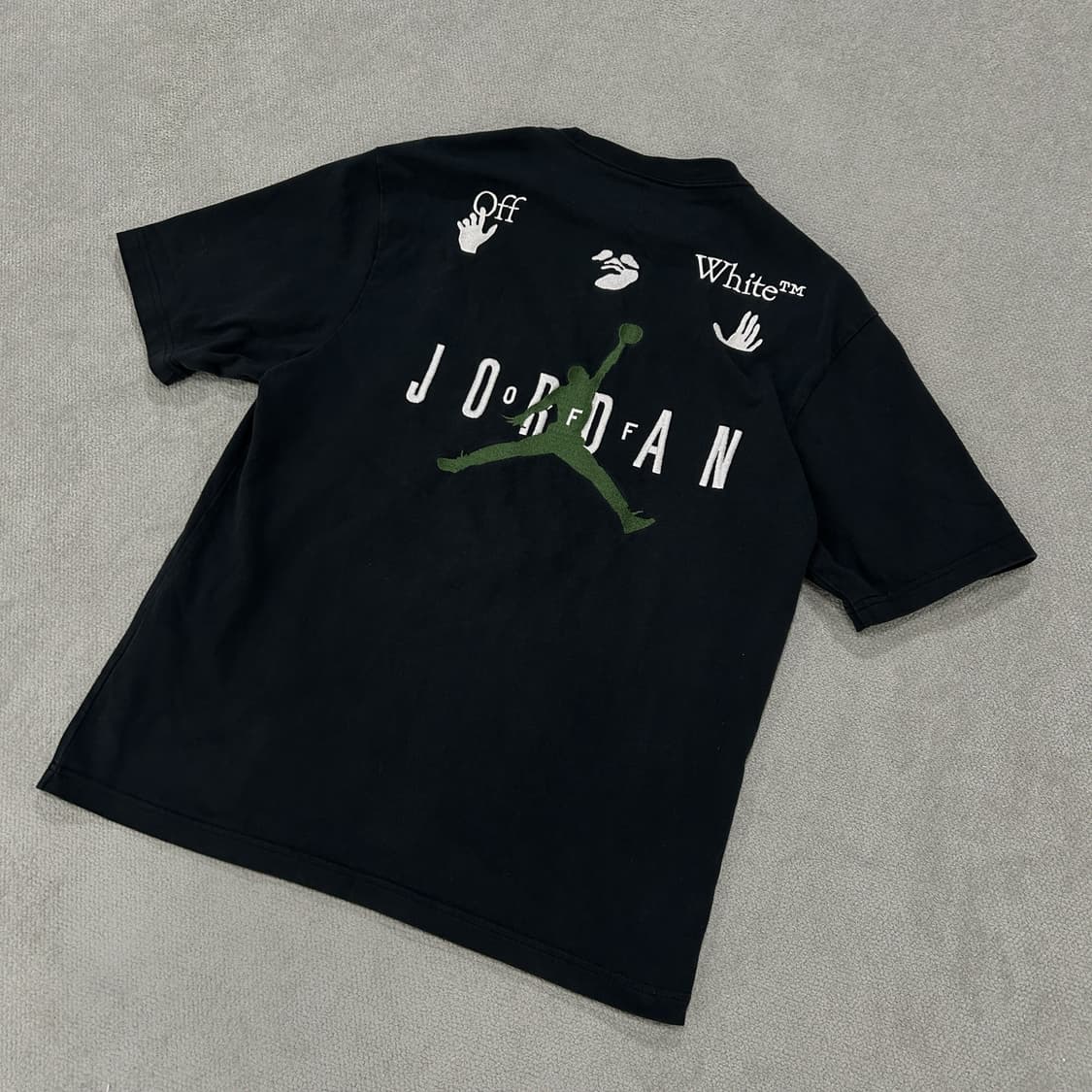 오프화이트 X 조던 반팔 티셔츠 블랙 m 상품이미지6