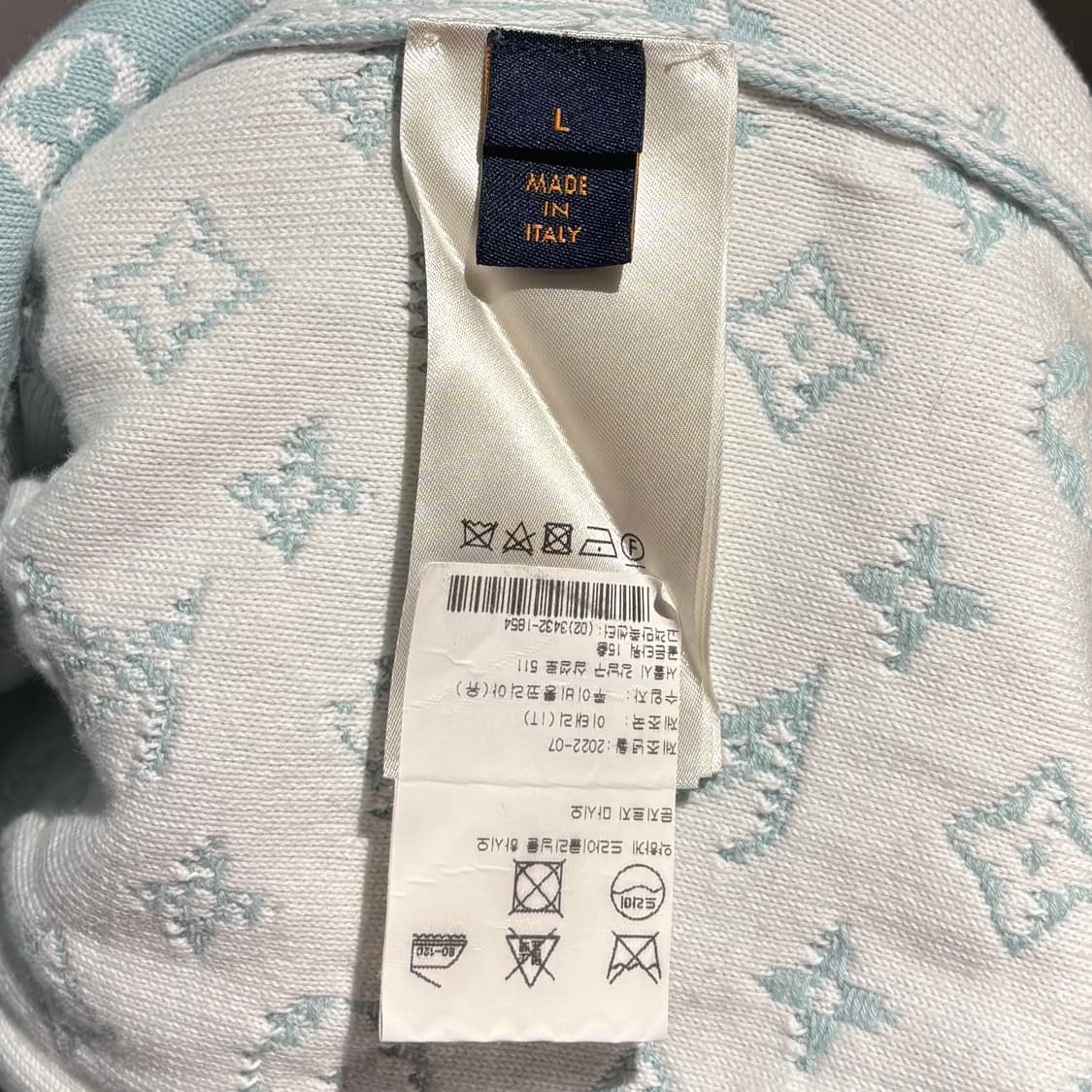 A+ / L (103) 루이비통 그라데이션 니트 후드티 스카이 블루 상품이미지3