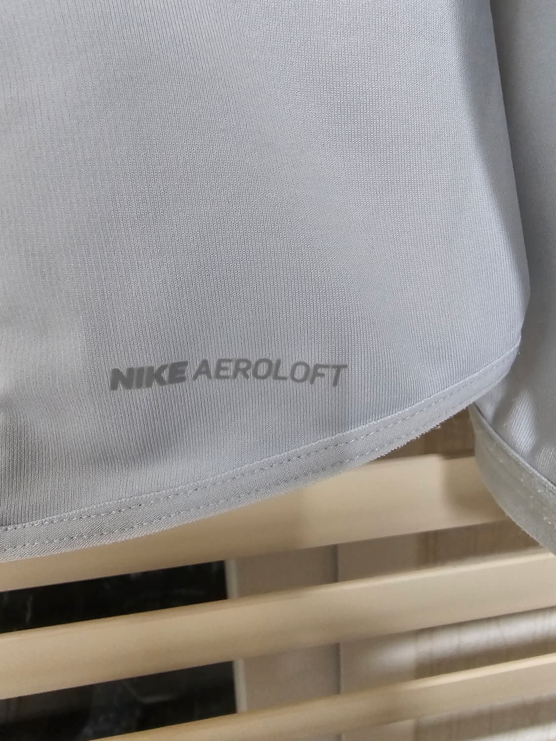 나이키 러닝 에어로로프트 탑 롱슬리브 M 상품이미지3