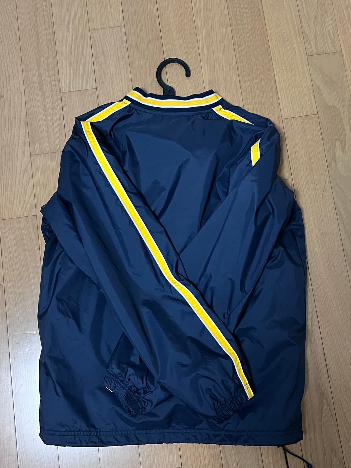 스포티 상의  상품이미지2