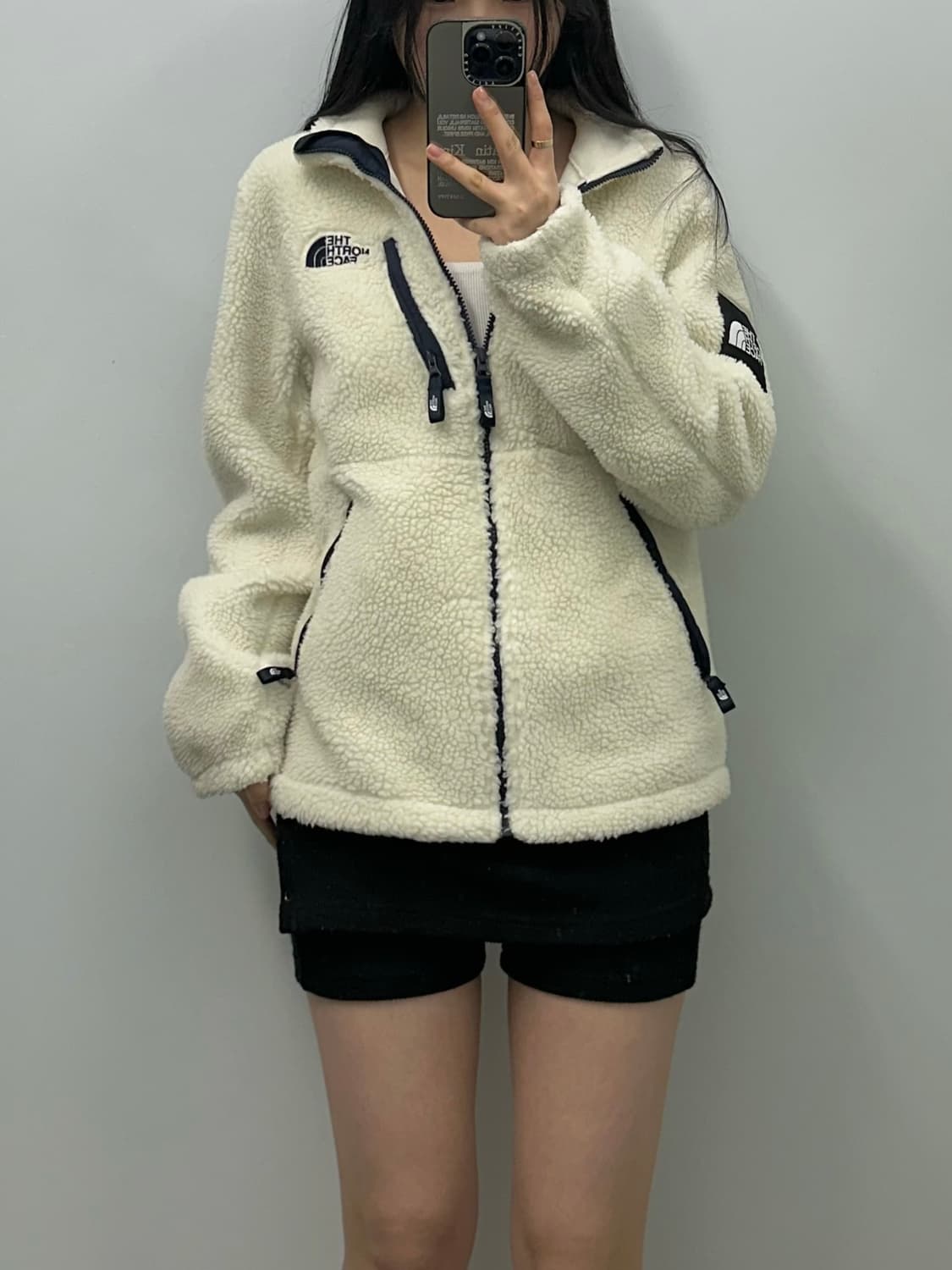 노스페이스 신형 화이트 쉐르파 플리스 자켓 상품이미지1