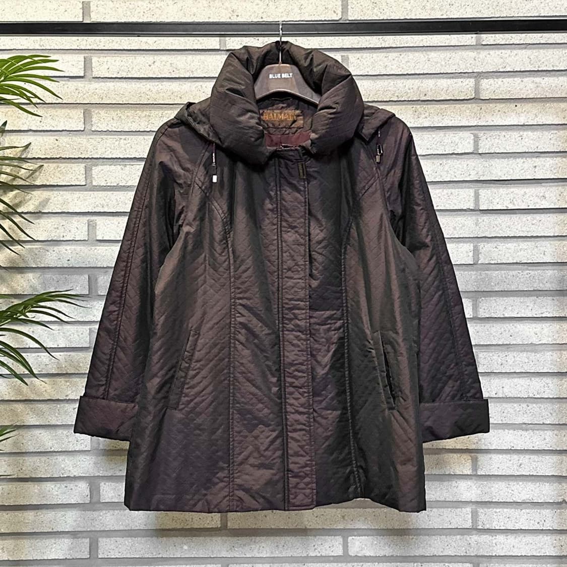 발망 퀼팅 후드 집업 자켓 볼륨 하이넥 투포켓 디테일 버건디 상품이미지2