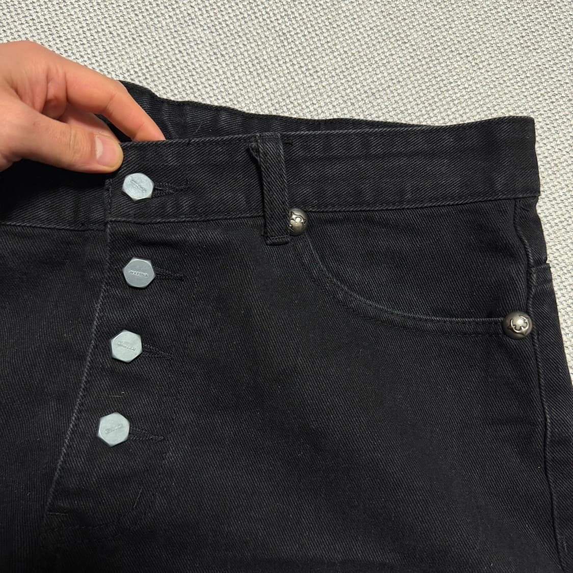 떠그클럽 초판 레더워싱 데님팬츠 블랙/화이트 상품이미지3