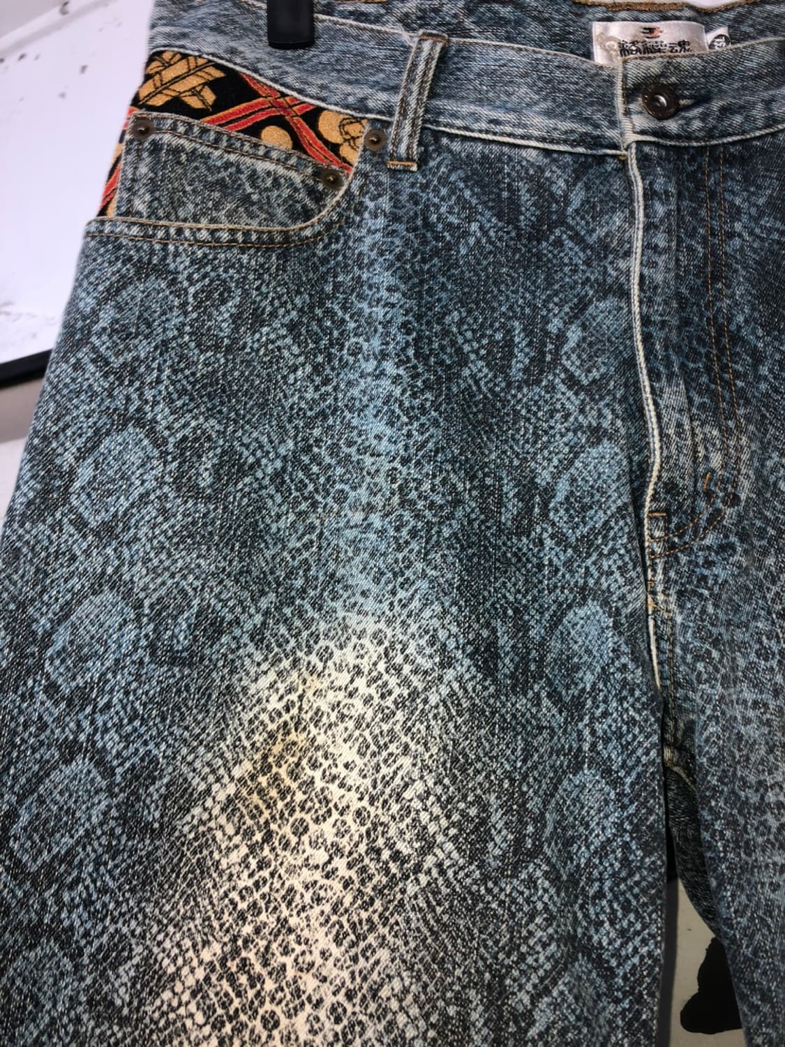 絡繰魂 Python Pattern Half Denim - 32 상품이미지3
