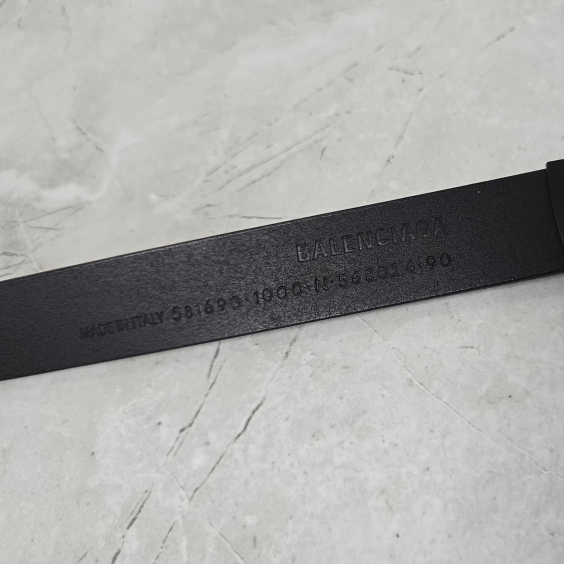 발렌시아가 BB 로고 벨트 90사이즈 판매 상품이미지5