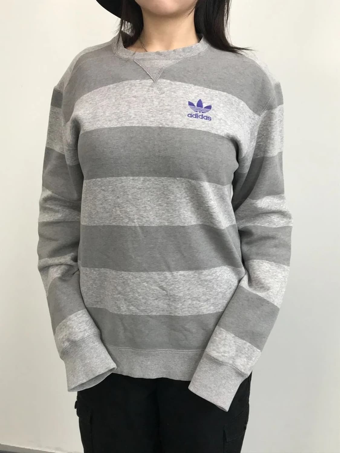 Adidas Originals Striped Crewneck Sweats 상품이미지2