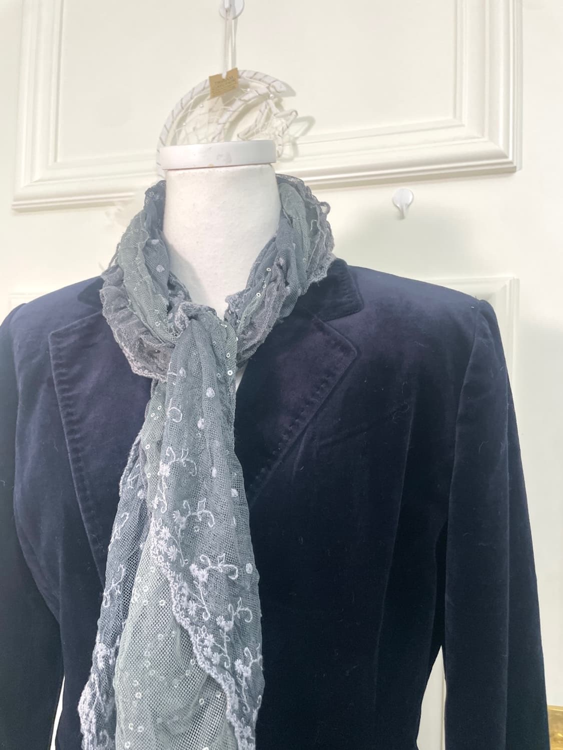 gray lace spangle point scarf 상품이미지3
