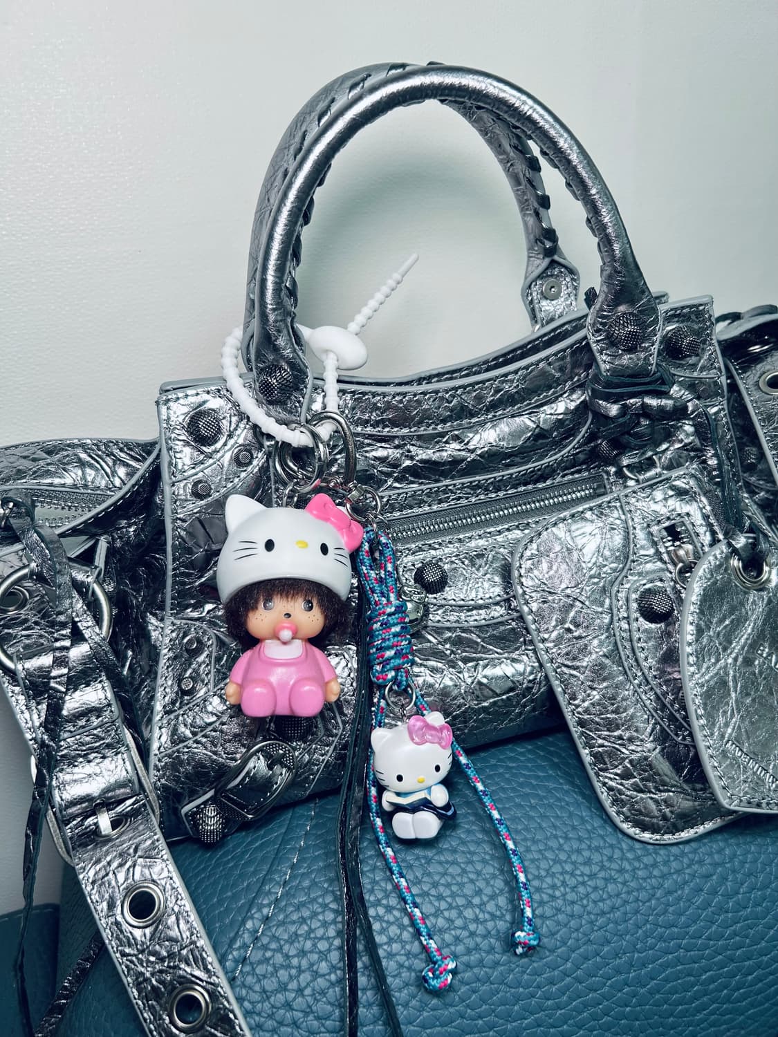 ✨💖정품 산리오 헬로키티 - 마법공부 랜덤 피규어 커스텀키링 상품이미지2