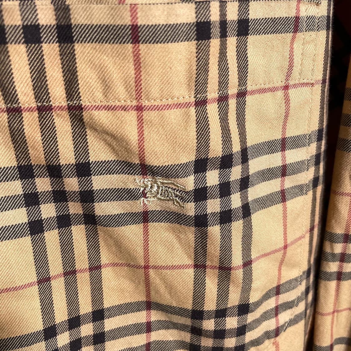 버버리 자수 로고 포켓 노바체크 셔츠 상품이미지3