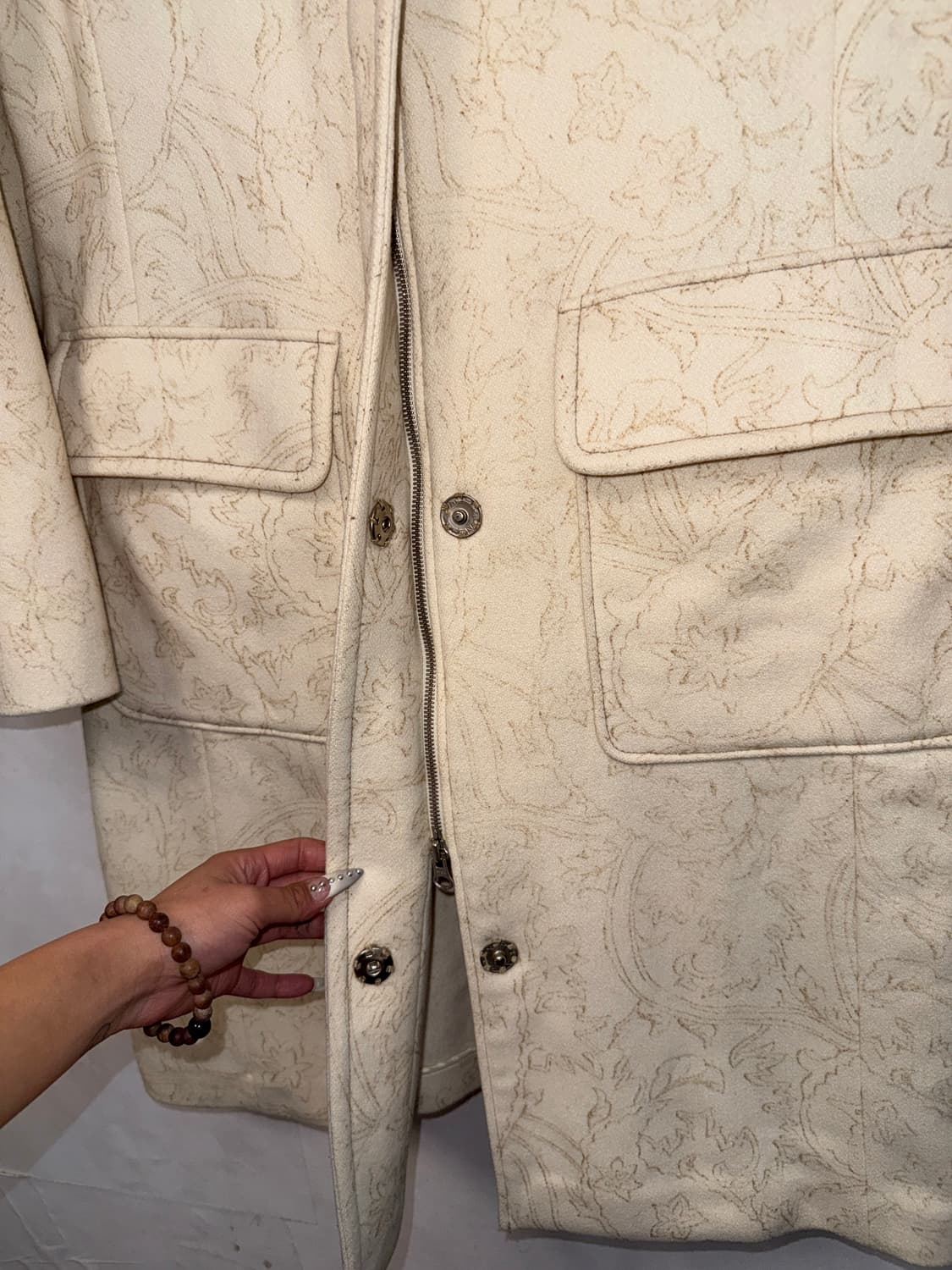 ESCADA ivory oriental wool coyote fur 코트 상품이미지3