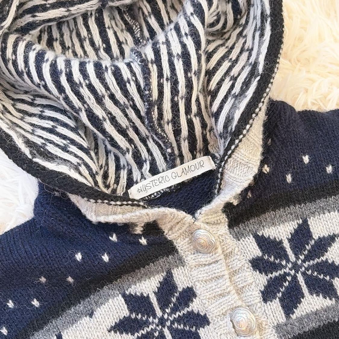 Hysteric glamour히스테릭 글래머 노르딕 후드 버튼 니트 상품이미지4